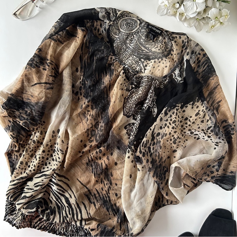 3/$20‎ Lane Bryant ivory and black animal print sheer blouse